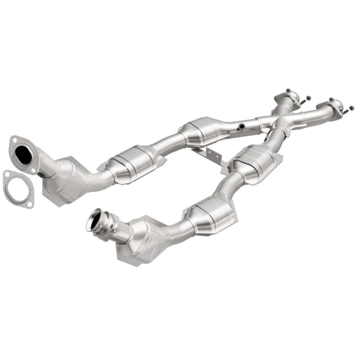 MagnaFlow Direct Fit Catalytic Converter 96-98 Mustang 4.6L 6-Cats