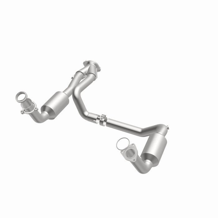 MagnaFlow 04-06 Chevrolet Silverado 1500 5.3L Direct Fit Catalytic Converter