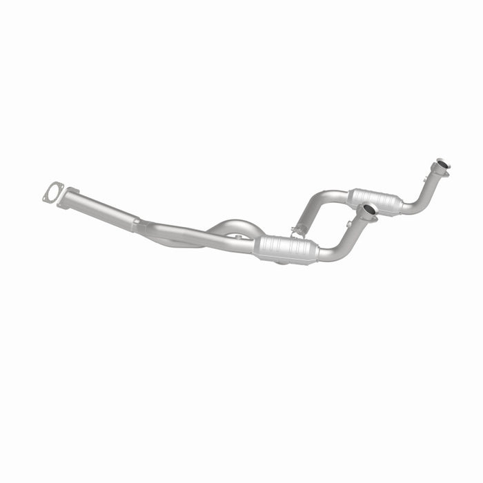 MagnaFlow Direct Fit Catalytic Converter 00 Chevy Express 1500 5.7L