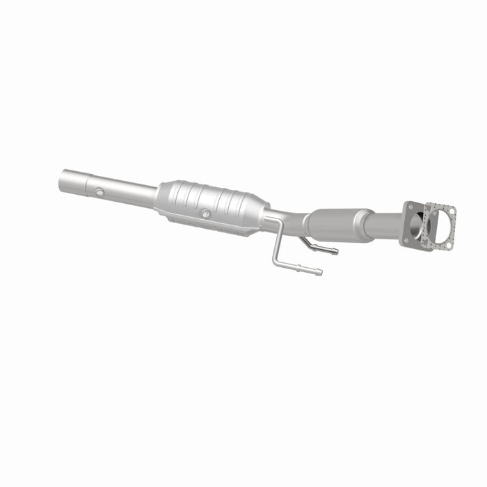 MagnaFlow Direct Fit Catalytic Converter 06-08 Volkswagen Jetta/Rabbit 2.5L (49 State)