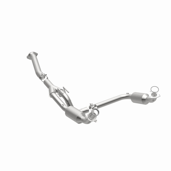 MagnaFlow 04-05 Chevrolet Express 1500 5.3L Direct Fit Converter