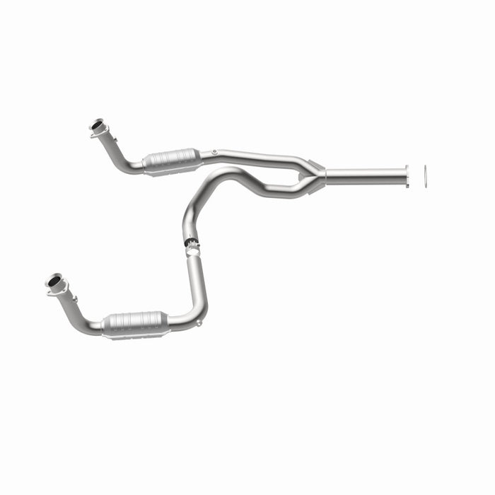 MagnaFlow Direct Fit Catalytic Converter 00 Chevy Express 1500 5.7L