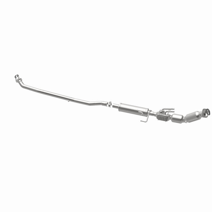 MagnaFlow Direct Fit Catalytic Converter 12-17 Toyota Prius V Base Underbody 1.8L