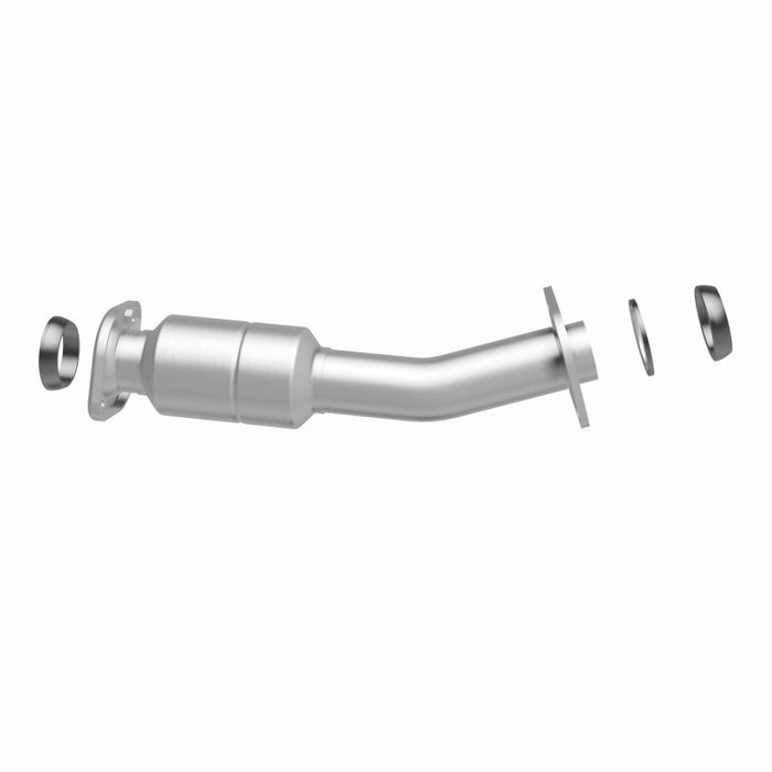 MagnaFlow Direct Fit Catalytic Converter 11-15 Sienna 3.5 Underbody