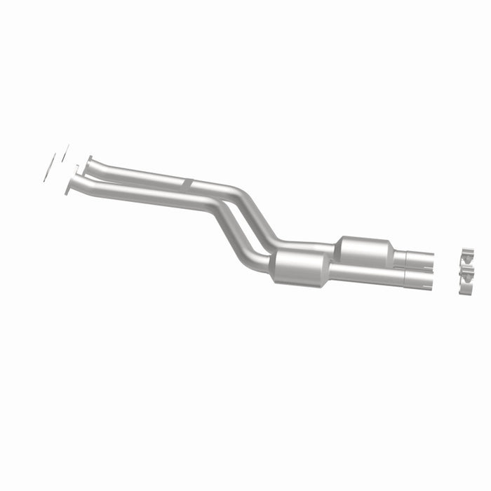MagnaFlow Direct Fit Catalytic Converter 06-08 BMW Z4 3.0L
