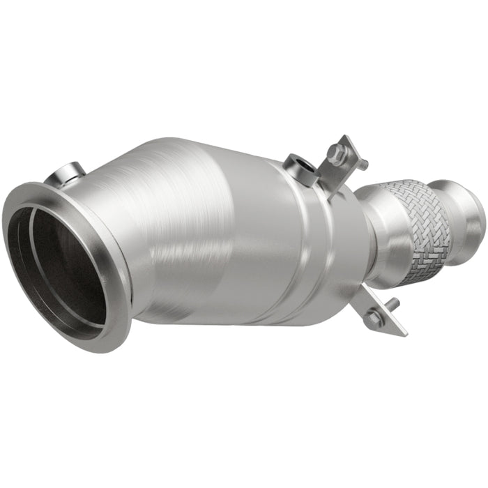 MagnaFlow Direct Fit Catalytic Converter 2016 BMW 428i 2.0L Underbody