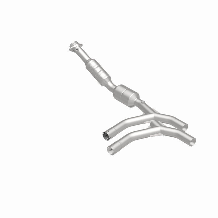 MagnaFlow Direct Fit Catalytic Converter 05-07 Ford E150 4.6L Passenger Side