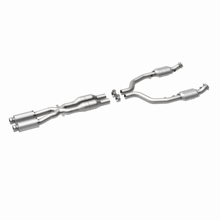 MagnaFlow Direct Fit Catalytic Converter 08-13 BMW M3 4.0L