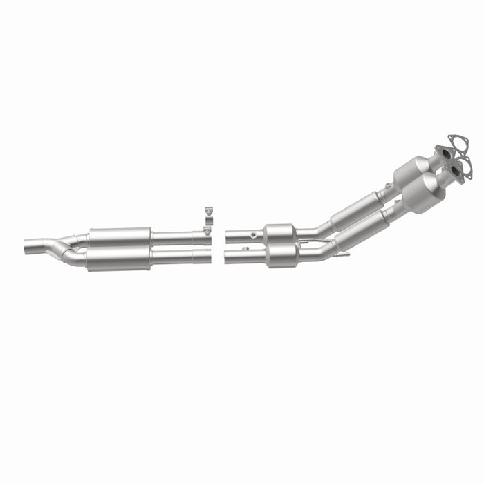MagnaFlow 06-08 Volkswagen Passat 3.6L Direct Fit Converter