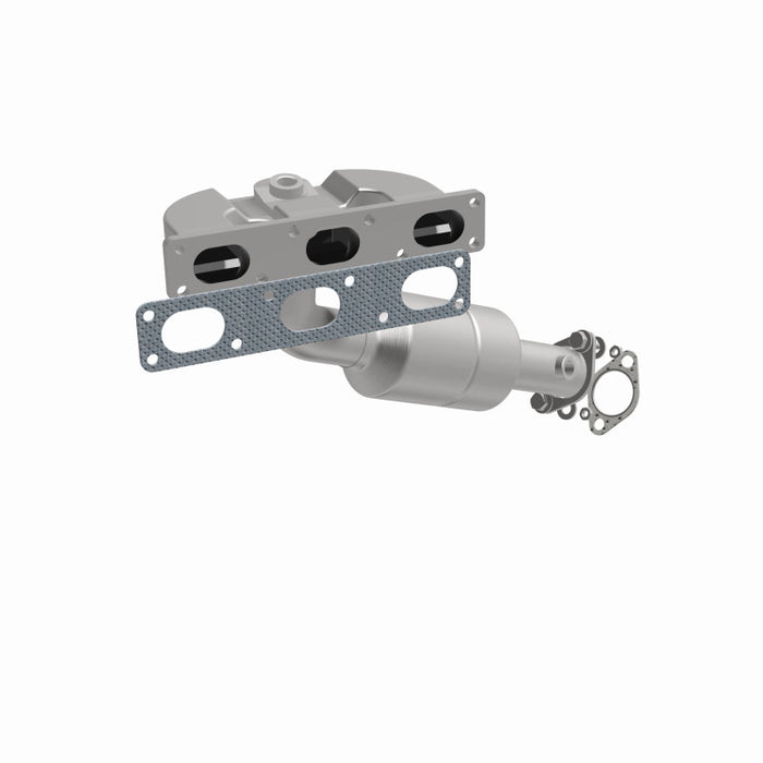 MagnaFlow Direct Fit Catalytic Converter BMW 5 04-05 Rear Mani