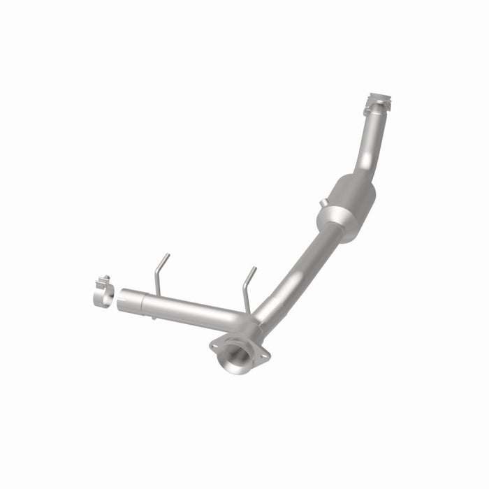 MagnaFlow Direct Fit Catalytic Converter 05-06 Lincoln Navigator 5.4L w/ 3in Main Piping
