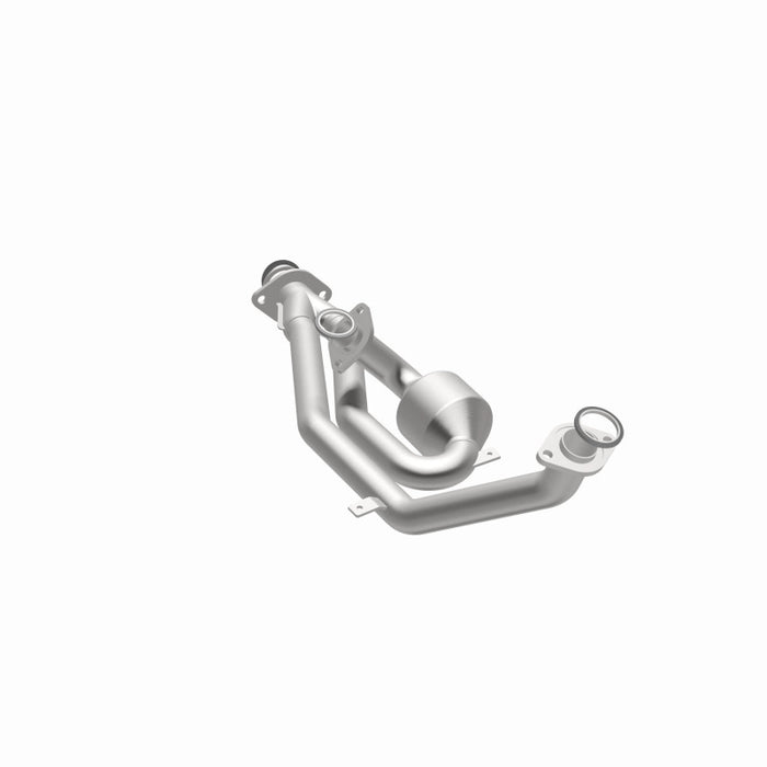 MagnaFlow Direct Fit Catalytic Converter 01-03 Toyota Sienna 3.0L fr