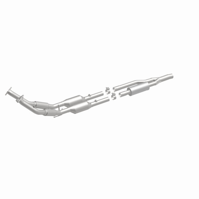 MagnaFlow Direct Fit Catalytic Converter California Grade 06-09 Audi A3 Quattro 3.2L