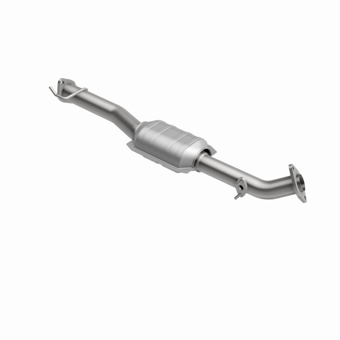MagnaFlow Direct Fit Catalytic Converter 98-00 Toyota RAV4 2.0L
