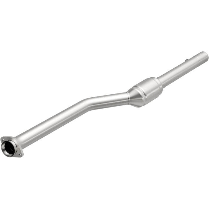 MagnaFlow Direct Fit Catalytic Converter 99-00 BMW 540i 4.4L PS Rear