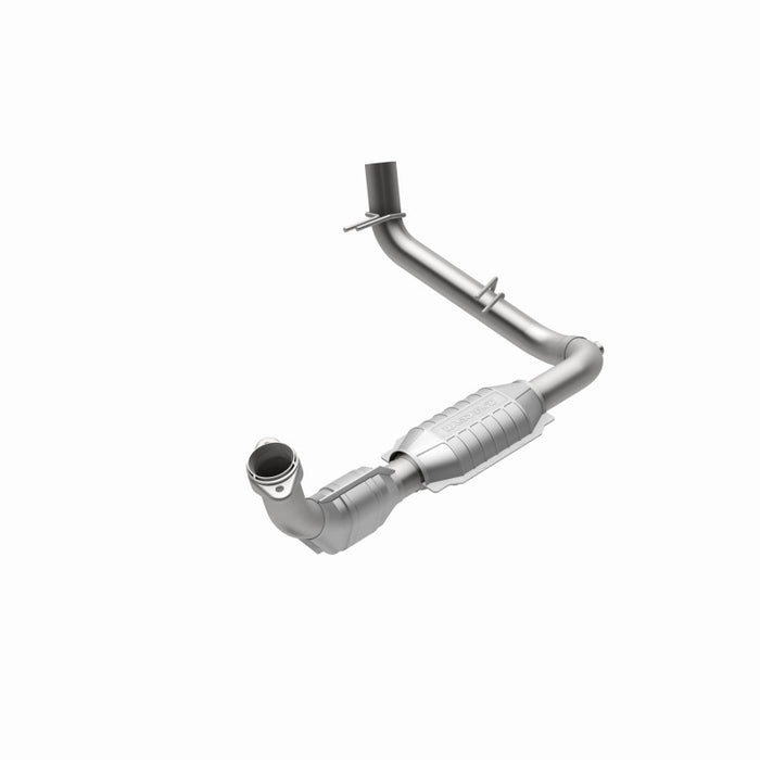 MagnaFlow Direct Fit Catalytic Converter 98 Ford Expedition 5.4L