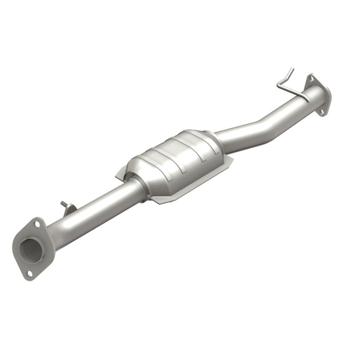 MagnaFlow Direct Fit Catalytic Converter 98-00 Toyota RAV4 2.0L