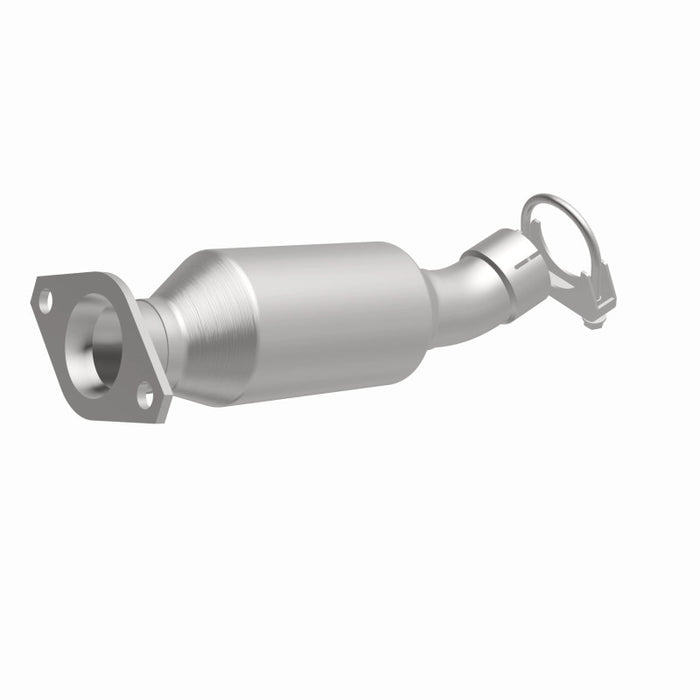 MagnaFlow Direct Fit Catalytic Converter 12-16 Toyota Prius C 1.5L