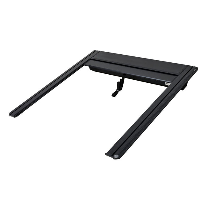 Westin 24-26 Toyota Tacoma 5ft Bed Manual Retractable Tonneau Cover - Black