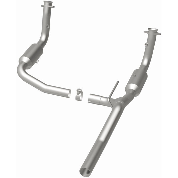 MagnaFlow 2008 Jeep Liberty 3.7L Direct Fit Converter