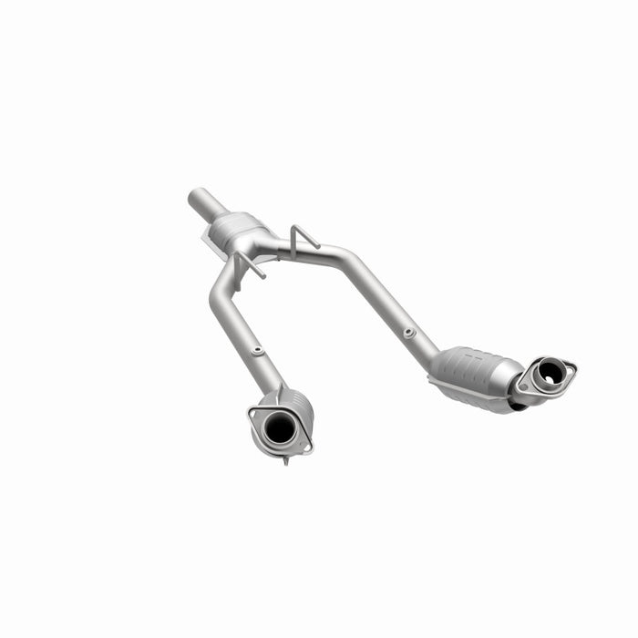 MagnaFlow Direct Fit Catalytic Converter 96-97 Mercury Cougar 3.8L