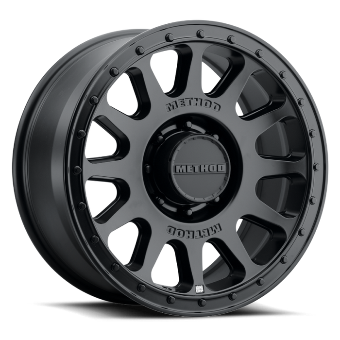 Method MR709 HD Bead Grip 20x9in / ET12 / 8x180 BP / 124.1mm Bore - Black Wheel