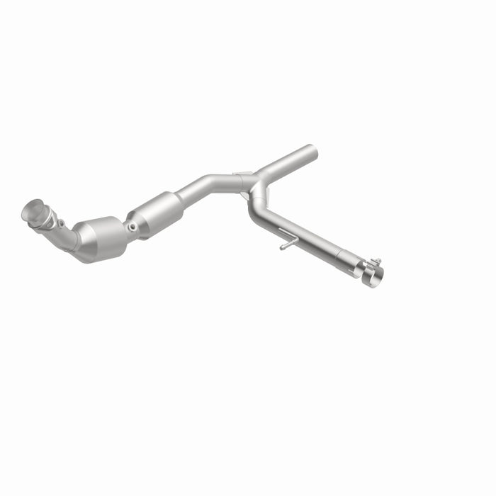 MagnaFlow 2004 Ford F-150 5.4L Direct Fit Converter
