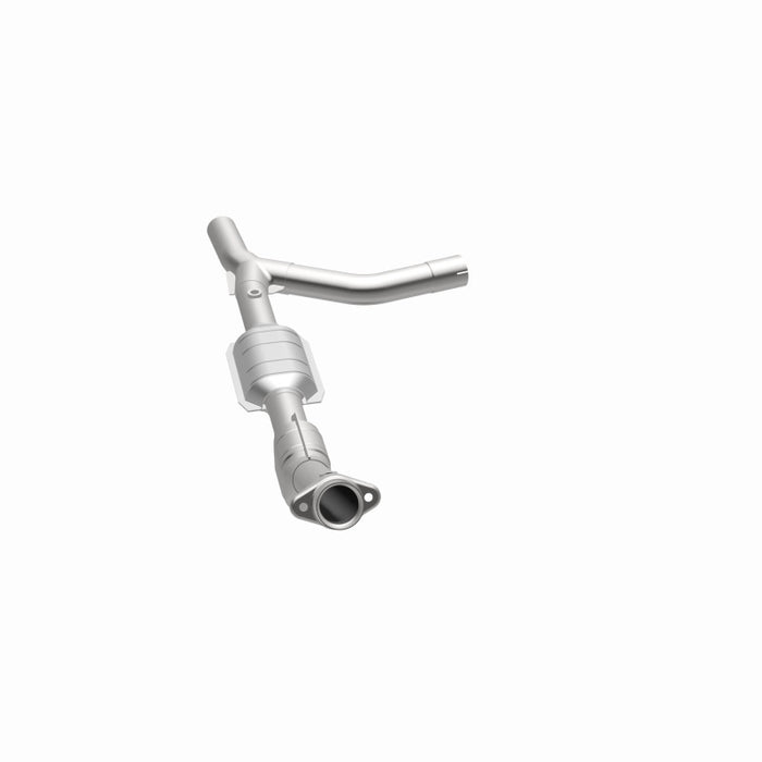 MagnaFlow Direct Fit Catalytic Converter 00-04 Ford E150 4.6L P/S
