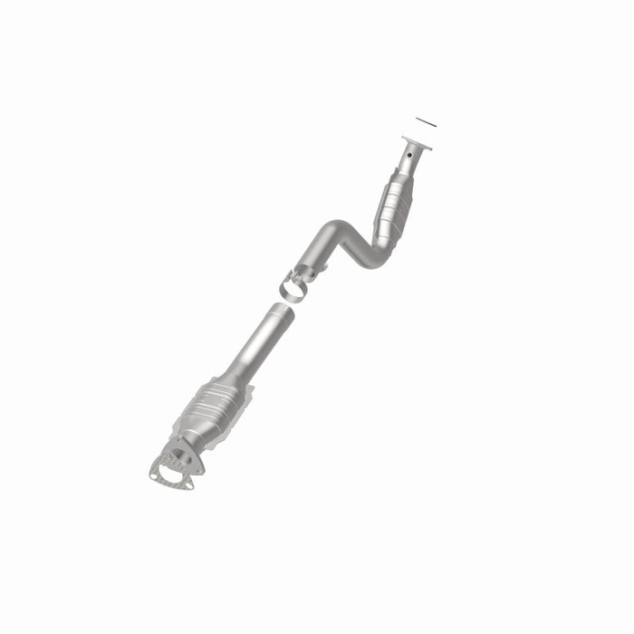 MagnaFlow Direct Fit Catalytic Converter 03-05 Express 2500 4.8L Passenger Side