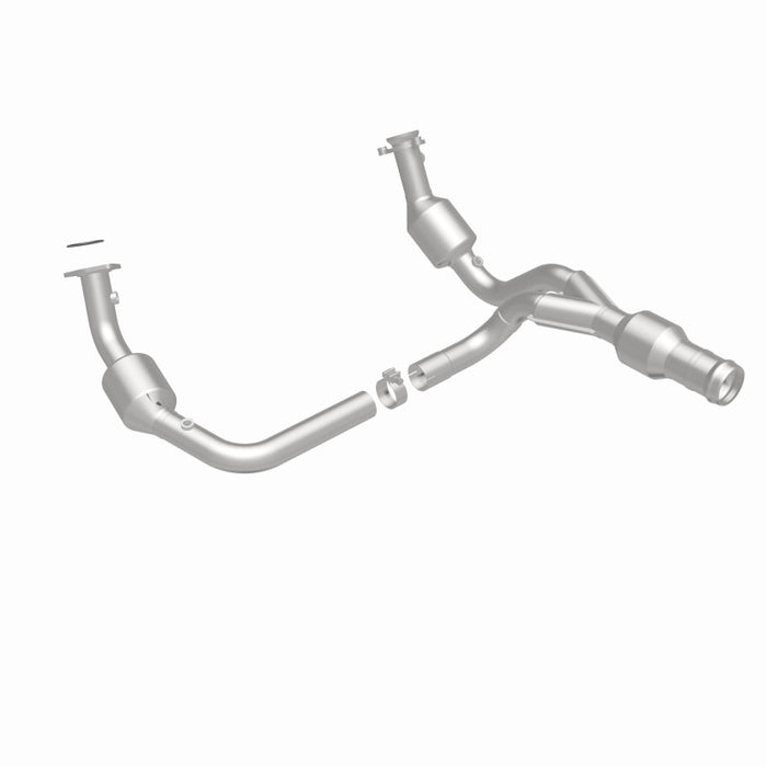 MagnaFlow 11-14 Escalade 6.2 Underbody Direct Fit Converter
