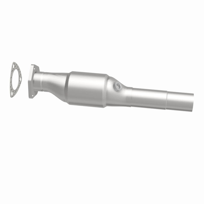 MagnaFlow Direct Fit Catalytic Converter VW Cabrio/Jetta 2.0L 96-98