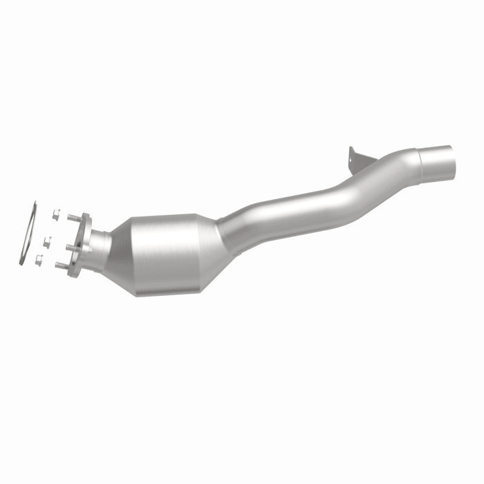 MagnaFlow 10-11 Cayenne V8 4.8 OEM Underbody Direct Fit Converter
