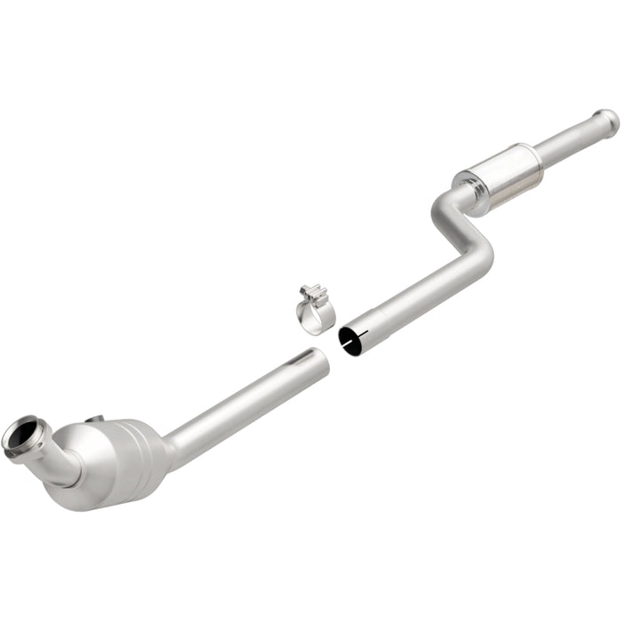 MagnaFlow Direct Fit Catalytic Converter 08-10 C300 3.0L D/S