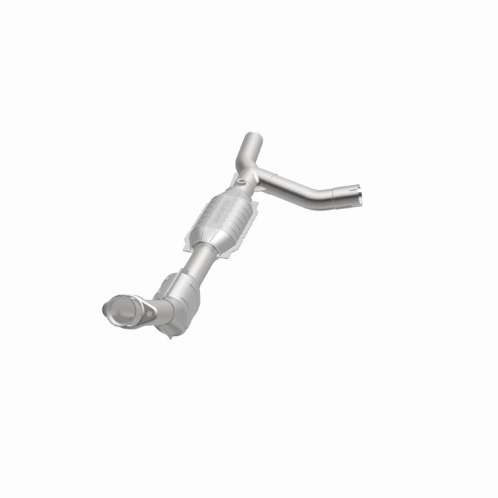 MagnaFlow Direct Fit Catalytic Converter 01-03 Ford E150 4.2L P/S
