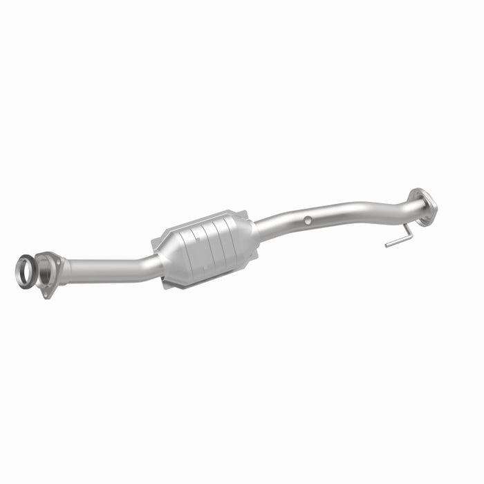 MagnaFlow Direct Fit Catalytic Converter 02-05 Trailblazer 4.2L OEM