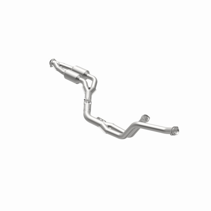 MagnaFlow Direct Fit Catalytic Converter 94-97 Mercedes C280 2.8L