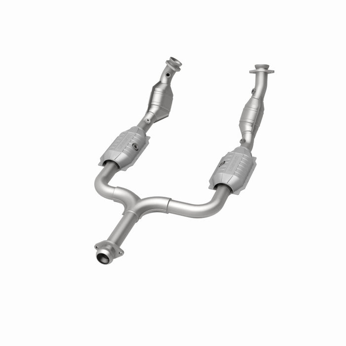 MagnaFlow Direct Fit Catalytic Converter 99/01-03 Ford Mustang 3.8L