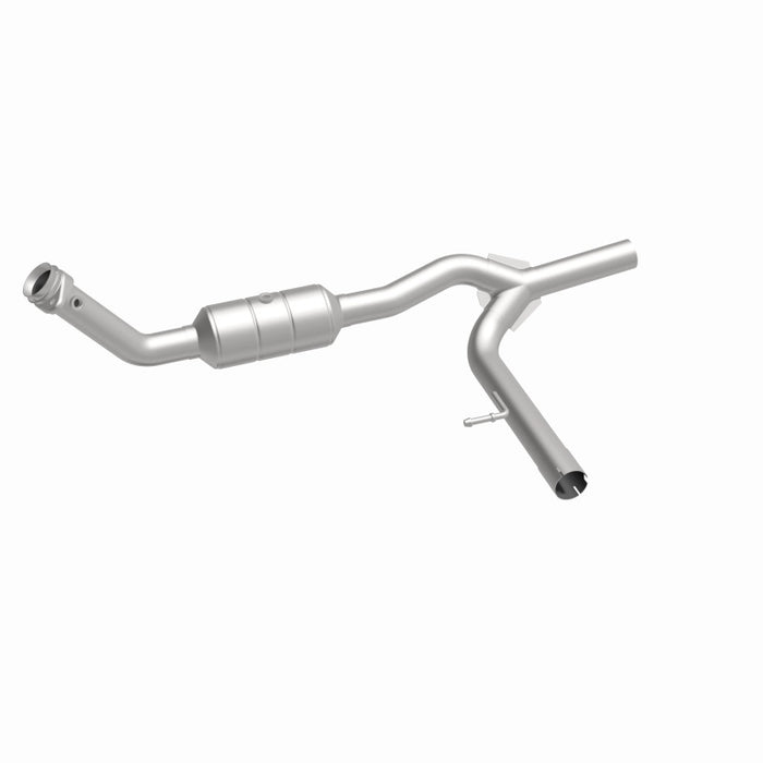 MagnaFlow Direct Fit Catalytic Converter F-150 04-06 8 4.6L