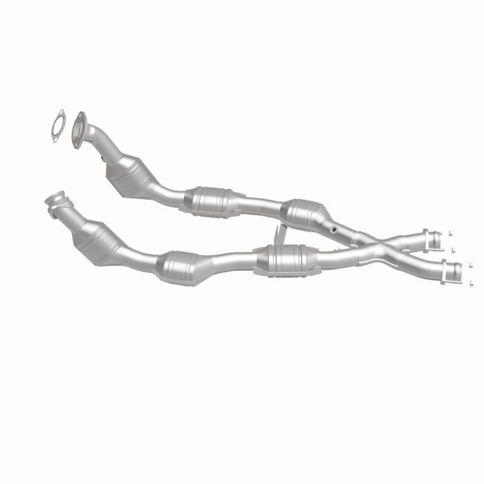 MagnaFlow Direct Fit Catalytic Converter 96-98 Mustang 4.6L 6-Cats