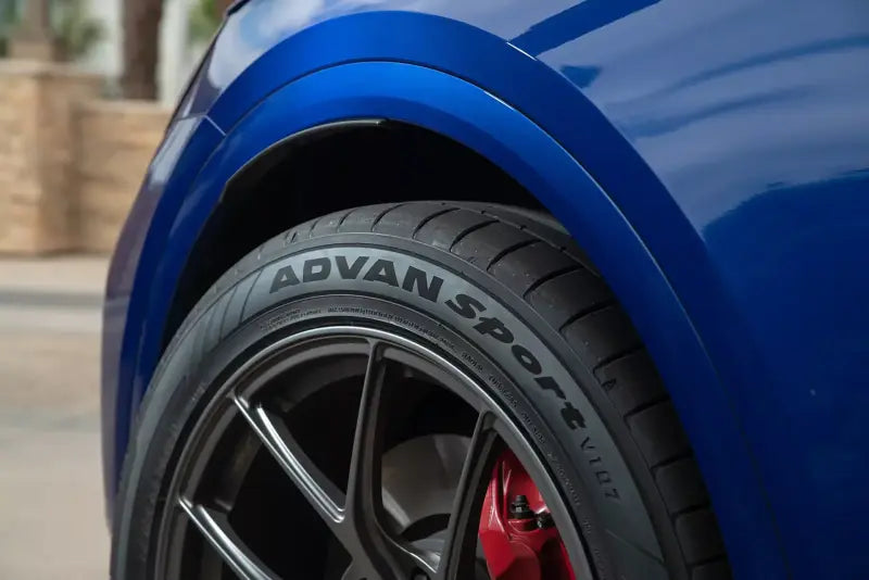 Yokohama Advan Sport V107 Tire - 285/40R21 109Y