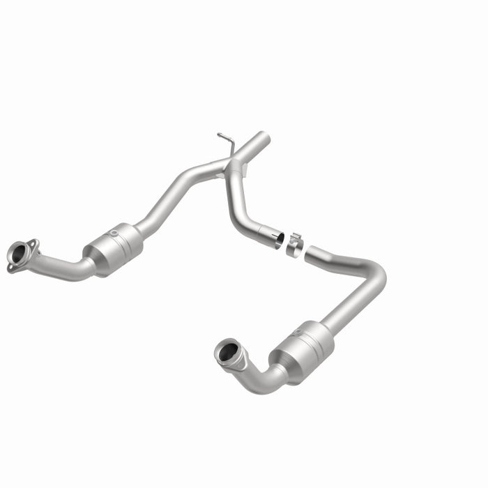 MagnaFlow Direct Fit Catalytic Converter 2009-2014 E-150 4.6 L Underbody