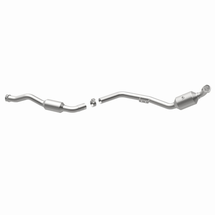 MagnaFlow Direct Fit Catalytic Converter 07-09 Mercedes E350 3.5L