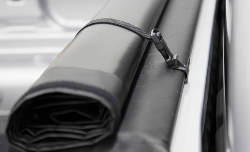 Access Lorado 2024 Toyota Tacoma 5ft Bed Lorado Roll-Up Bed Cover