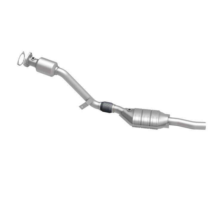 MagnaFlow Direct Fit Catalytic Converter 03 Volkswagen Passat 2.8L