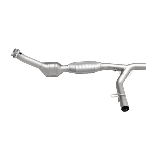 MagnaFlow Direct Fit Catalytic Converter 99-00 Ford Trucks 5.4L