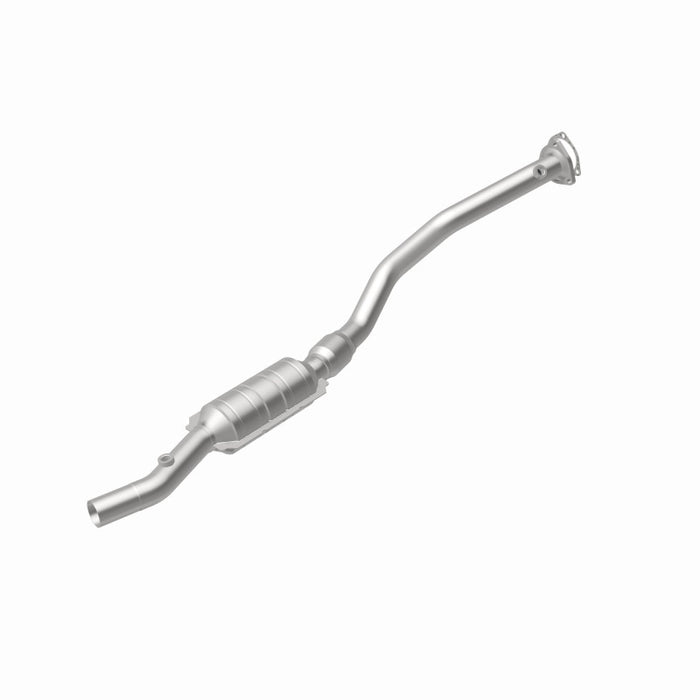 MagnaFlow Direct Fit Catalytic Converter 96-99 Audi A4/A4 Quattro 2.8L D/S (49 State)