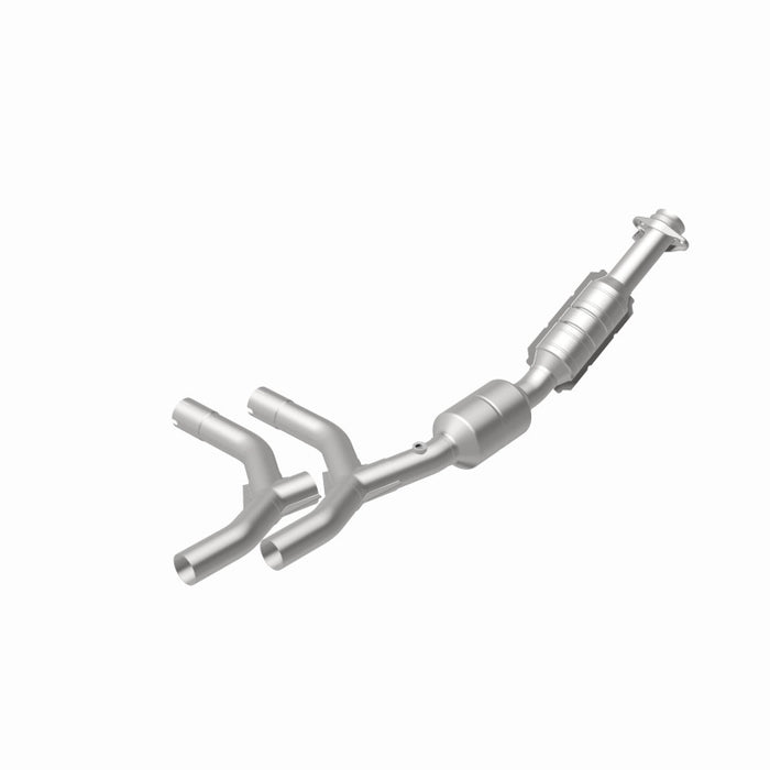 MagnaFlow Direct Fit Catalytic Converter 05-07 Ford E150 4.6L Passenger Side