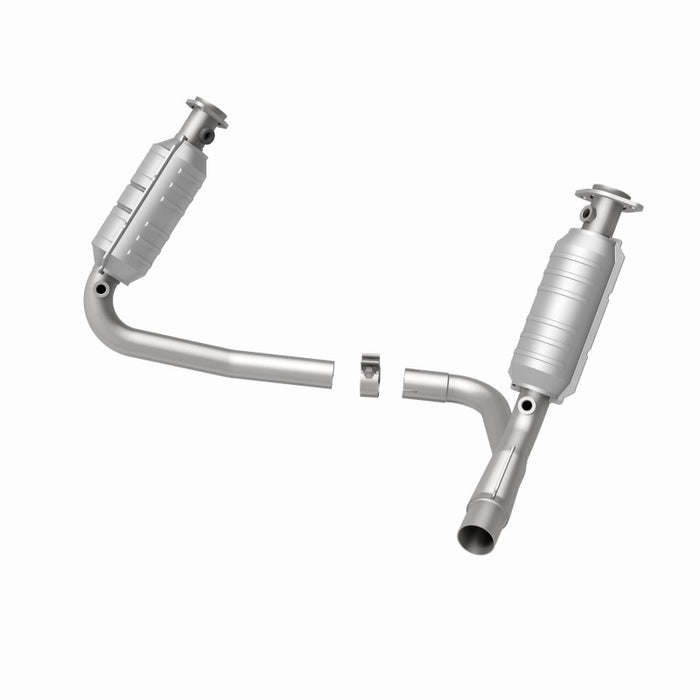 MagnaFlow Direct Fit Catalytic Converter Dakota 05-06 6 3.7L