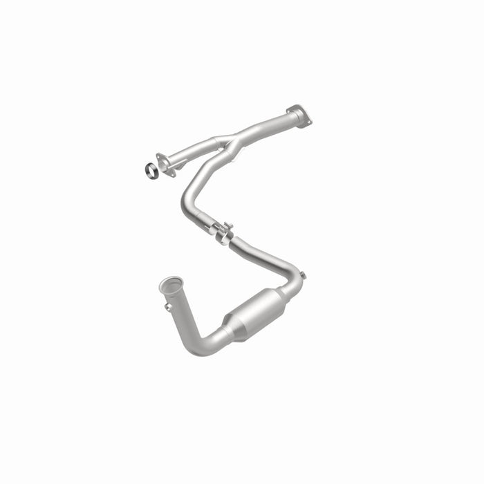 MagnaFlow 2004 Jeep Liberty 3.7L Direct Fit Converter