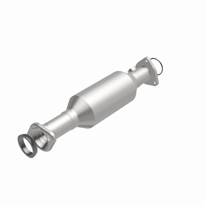 MagnaFlow Direct Fit Catalytic Converter 97-01 Honda CR-V 2.0L